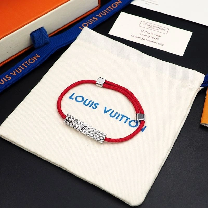 Louis Vuitton Bracelets TimelessDesign 250309