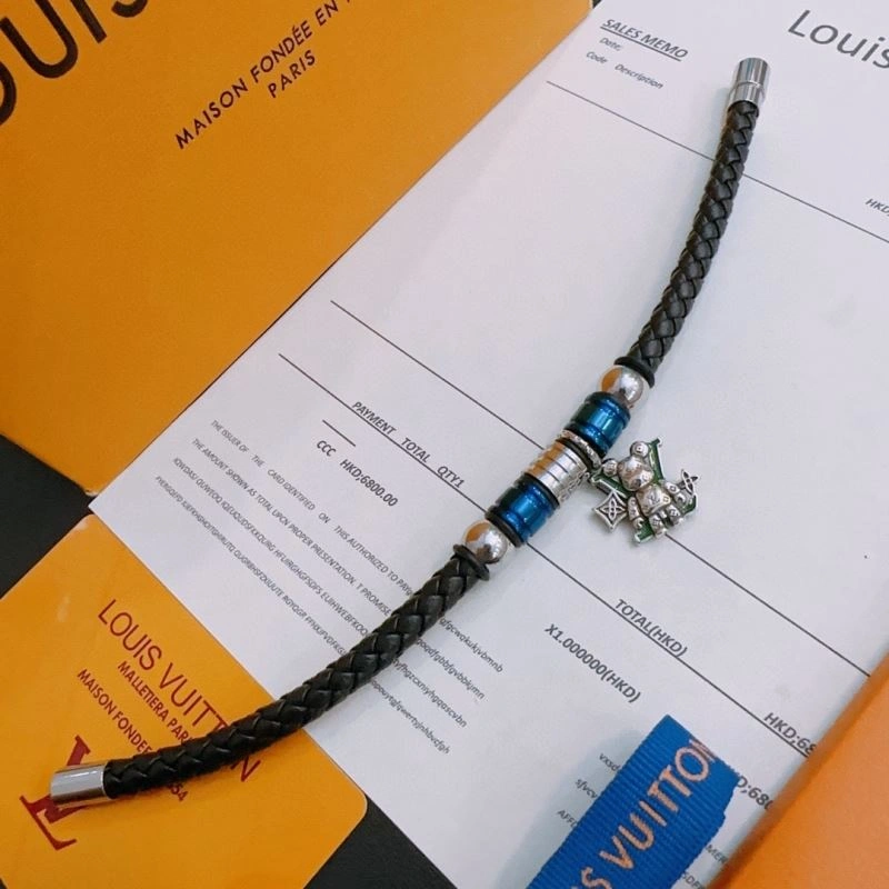 Louis Vuitton Bracelets TravelReady 250305