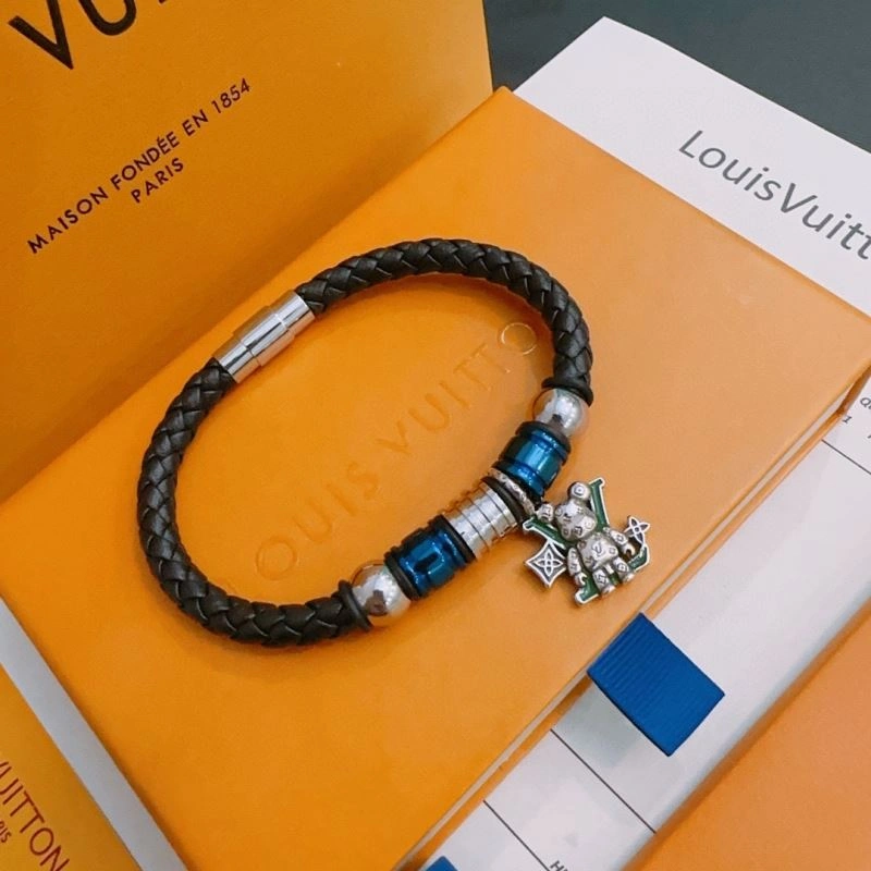 Louis Vuitton Bracelets TravelReady 250305
