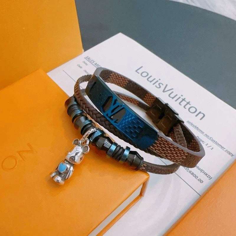 MoistureWicking Louis Vuitton Bracelets 250299