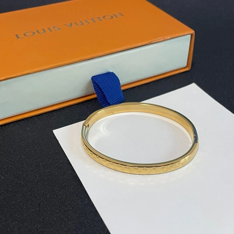 Seasonal Louis Vuitton Bracelets 250303