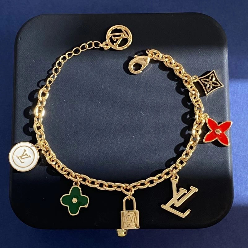 GoodFit Louis Vuitton Bracelets 250304