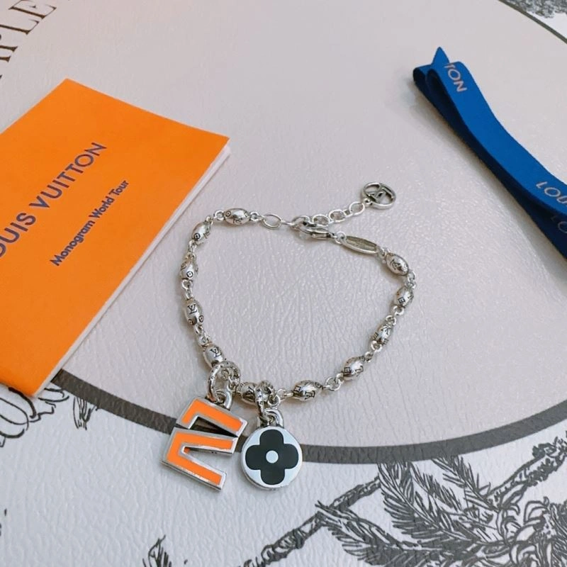 Trendy Louis Vuitton Bracelets 250275