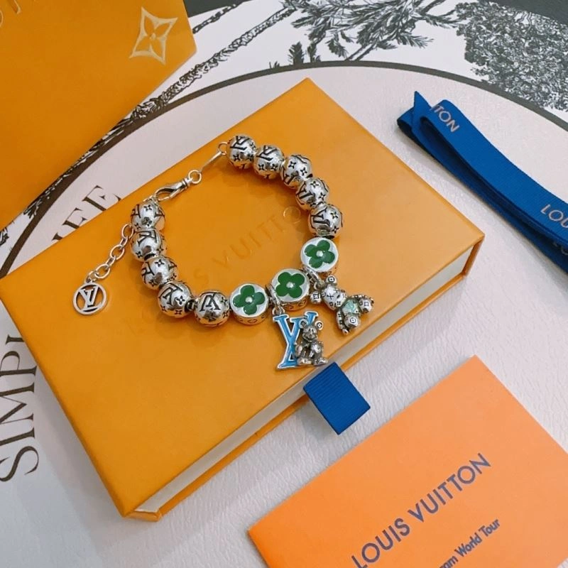 Flexible Louis Vuitton Bracelets 250269