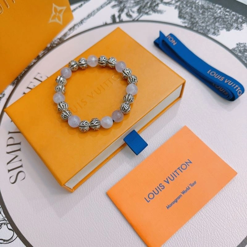 Classic Louis Vuitton Bracelets 250268