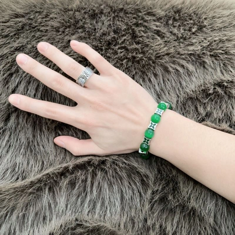 Louis Vuitton Bracelets WrinkleFree 250238