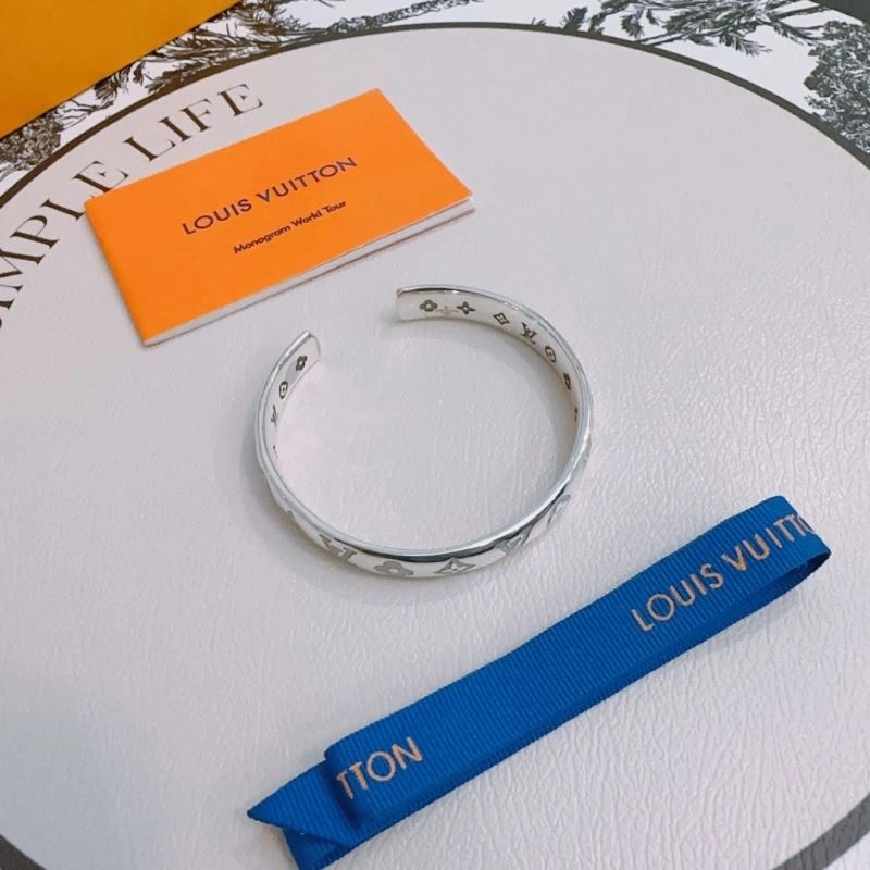 Louis Vuitton Bracelets Vibrant 250243