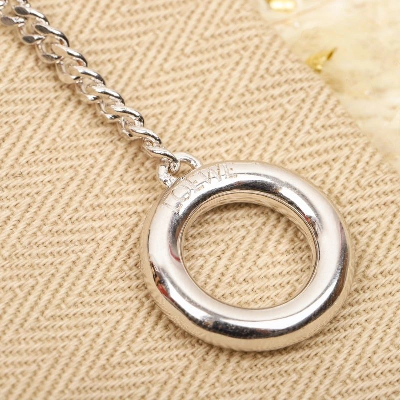 Modern Louis Vuitton Bracelets 250249
