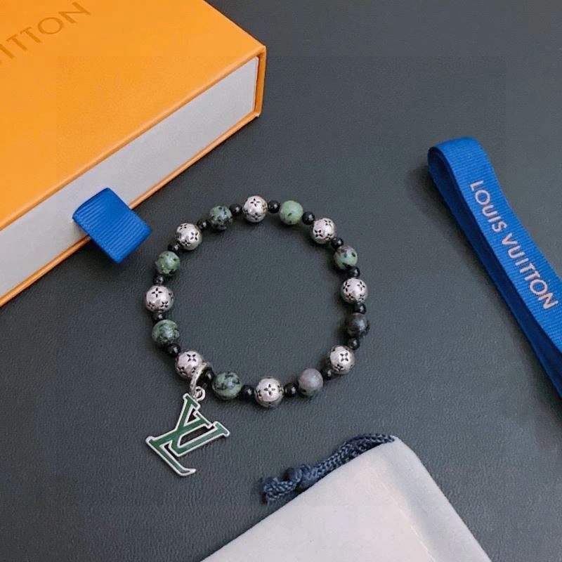 Elegant Louis Vuitton Bracelets 250252