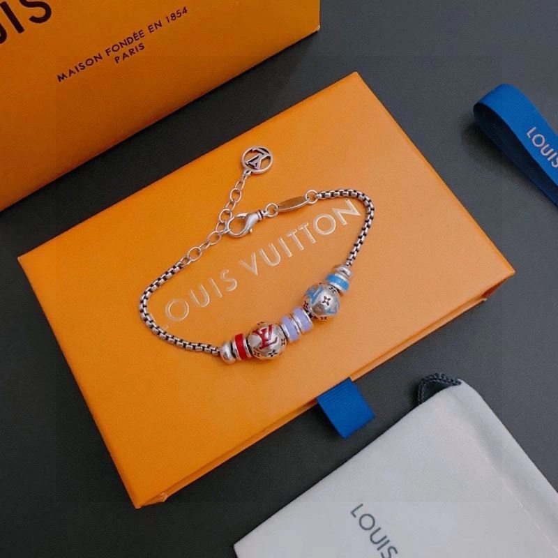 OnTrend Louis Vuitton Bracelets 250262