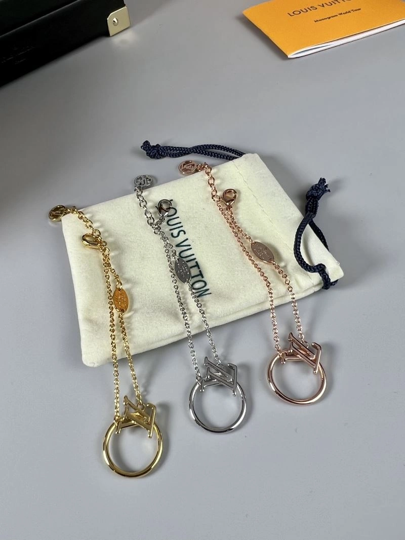 Classic Louis Vuitton Bracelets 250236