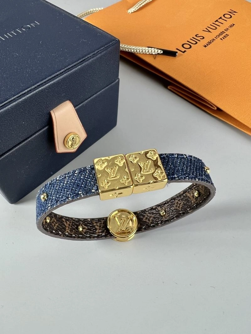 WaterResistant Louis Vuitton Bracelets 250241