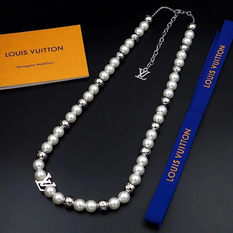 MoistureWicking Louis Vuitton Bracelets 250230