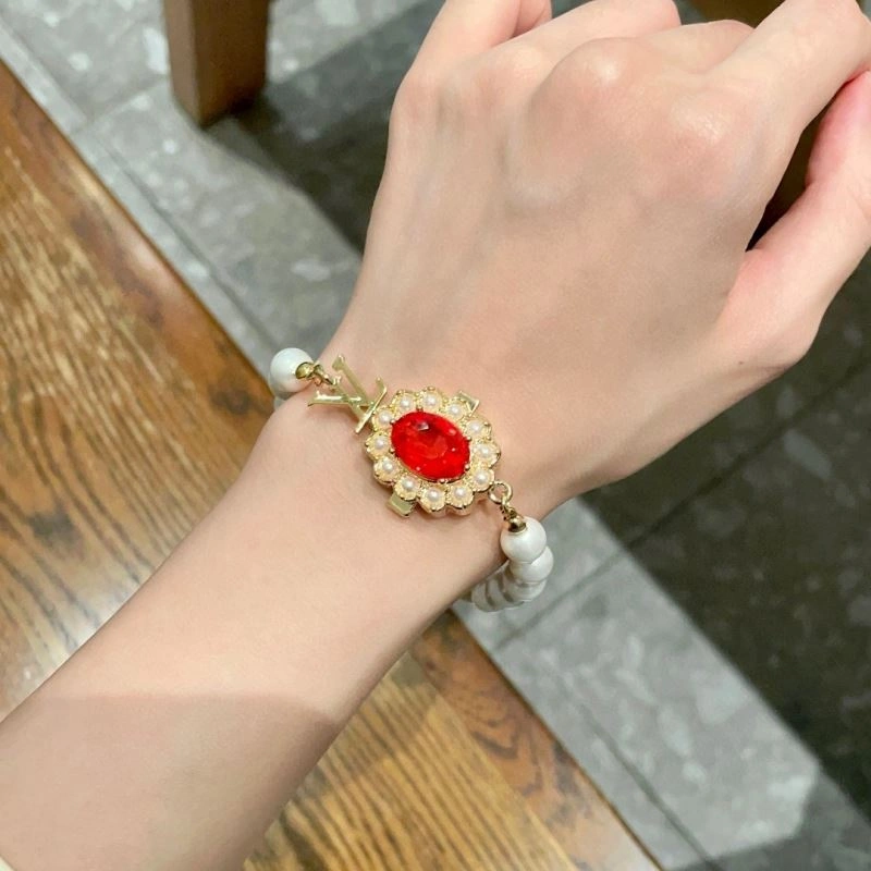 AllSeason Louis Vuitton Bracelets 250218