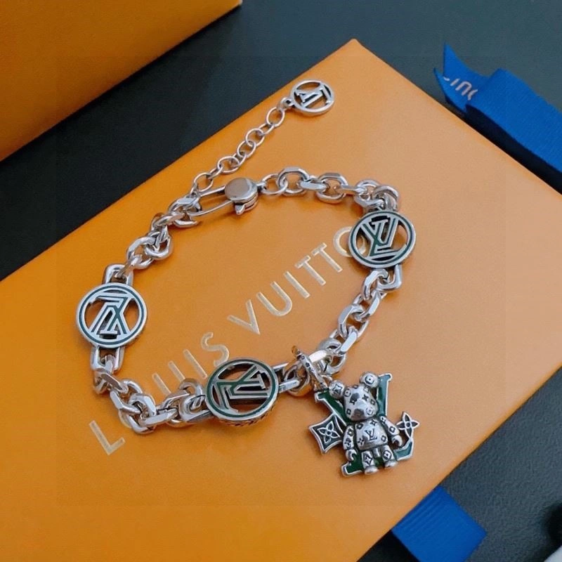 Louis Vuitton Bracelets Trendsetting 249976