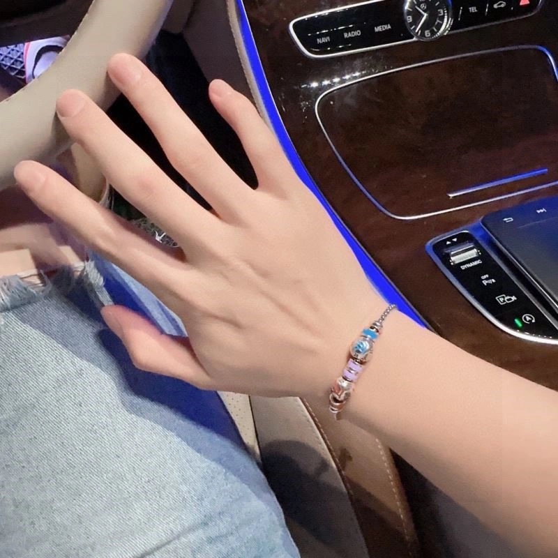 Louis Vuitton Bracelets Unique 249981
