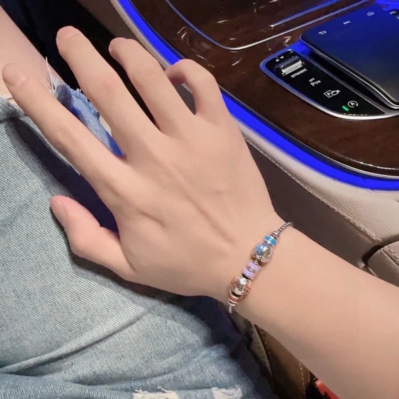 Louis Vuitton Bracelets Unique 249981