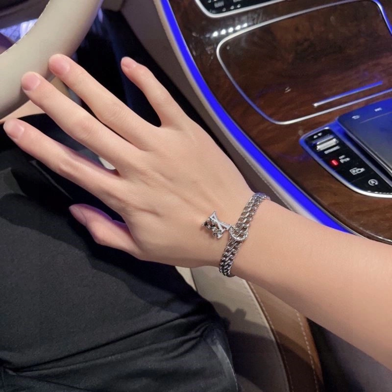Seasonal Louis Vuitton Bracelets 249982