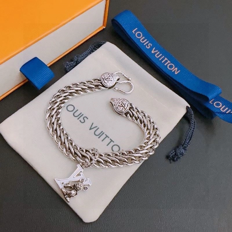 Seasonal Louis Vuitton Bracelets 249982