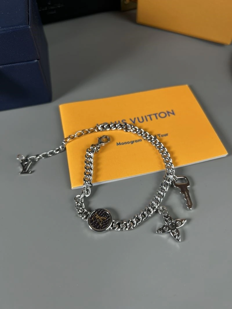 StreetReady Louis Vuitton Bracelets 249963