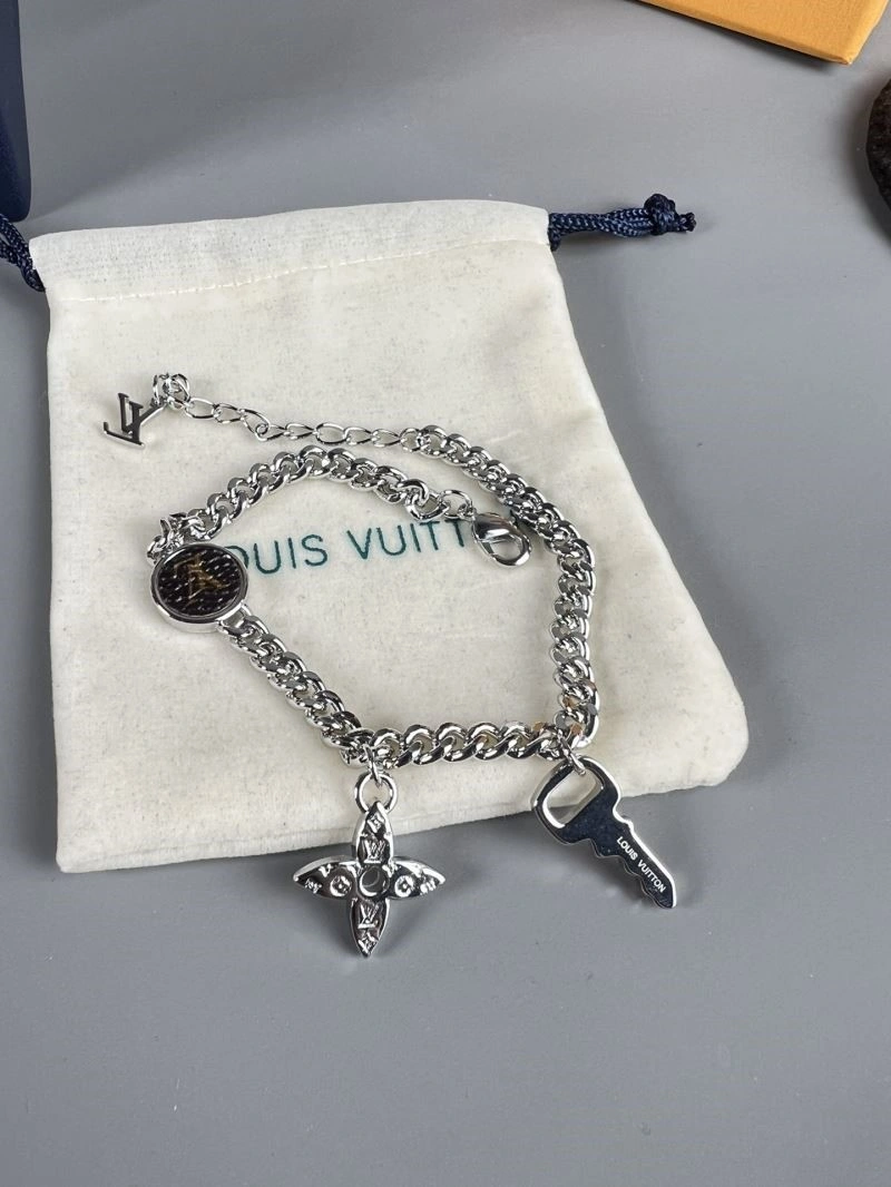 StreetReady Louis Vuitton Bracelets 249963