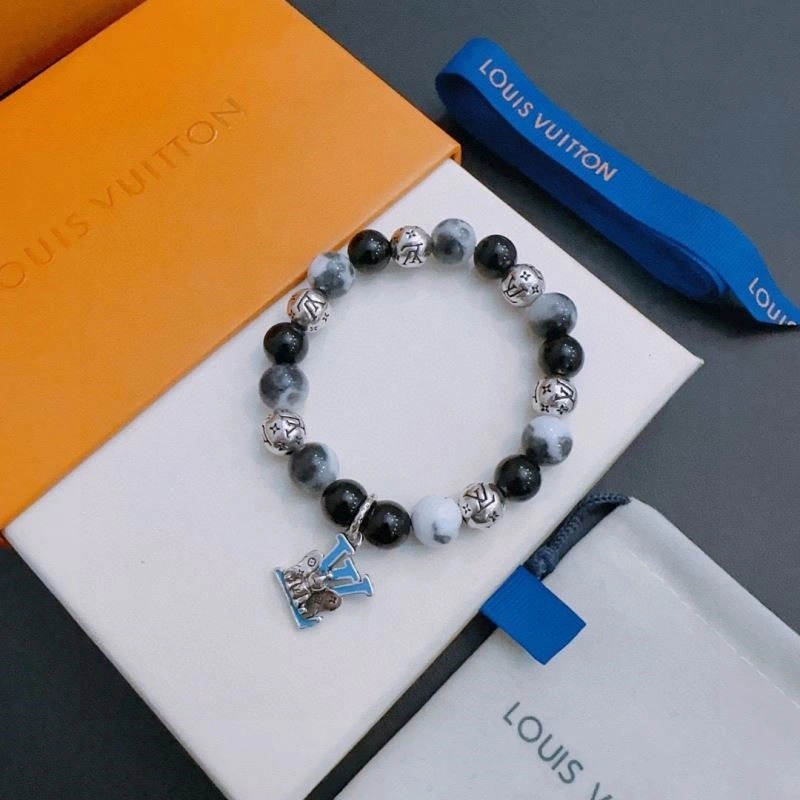 Vibrant Louis Vuitton Bracelets 249954