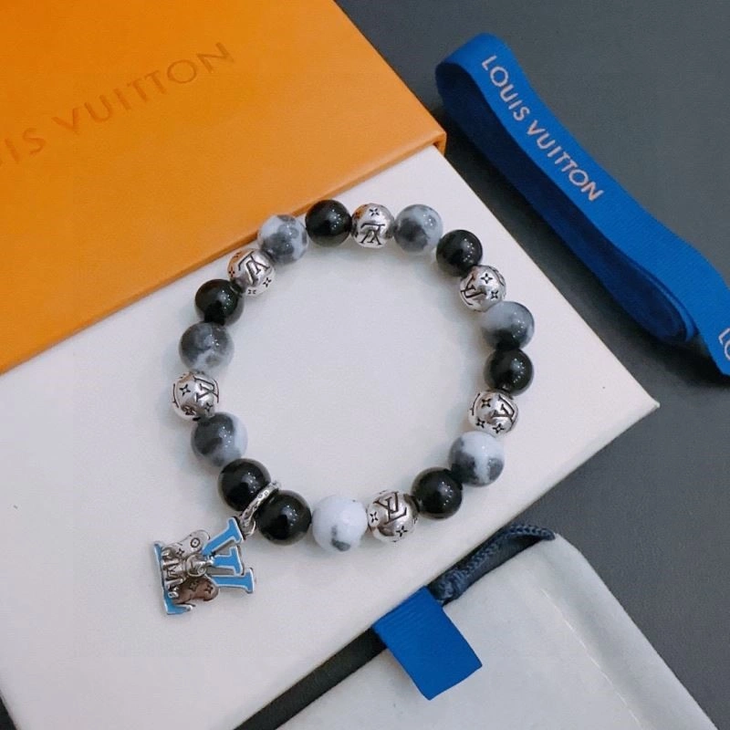 Vibrant Louis Vuitton Bracelets 249954