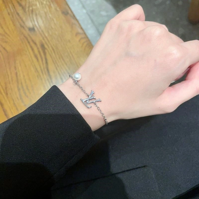 Louis Vuitton Bracelets WaterResistant 249935