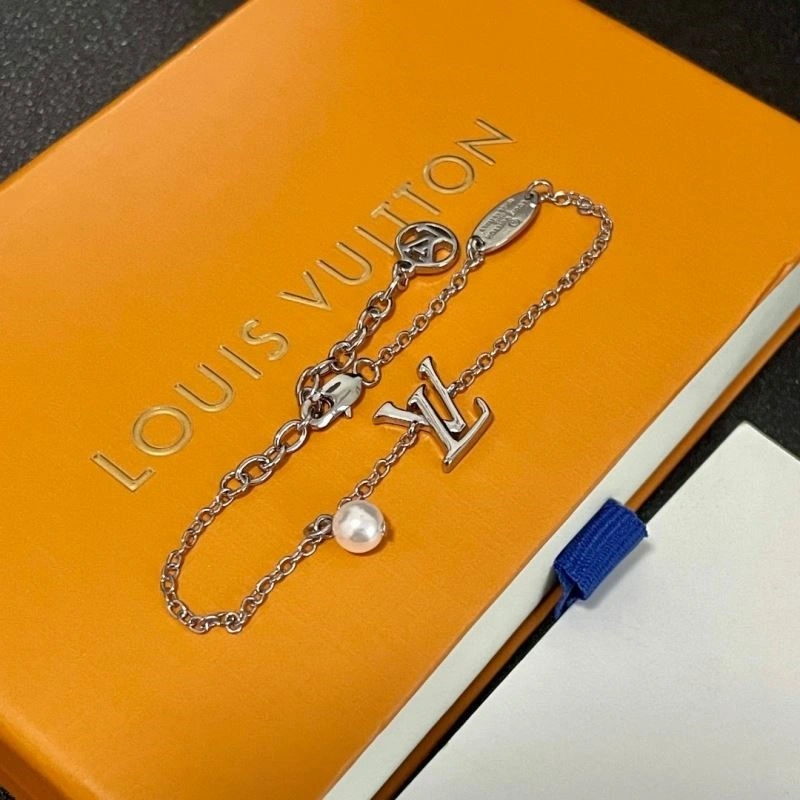Louis Vuitton Bracelets WaterResistant 249935