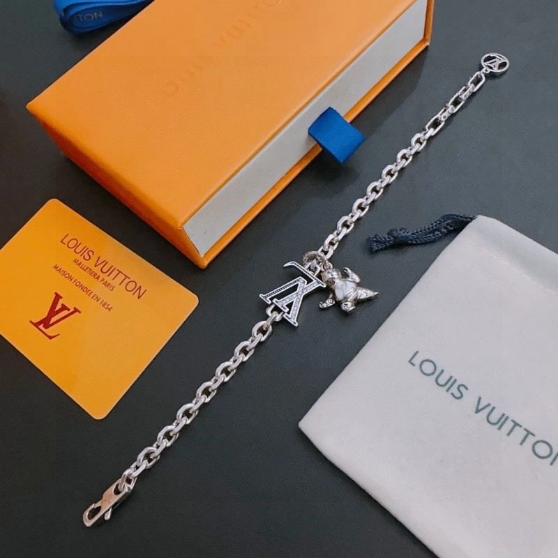 Youthful Louis Vuitton Bracelets 249927