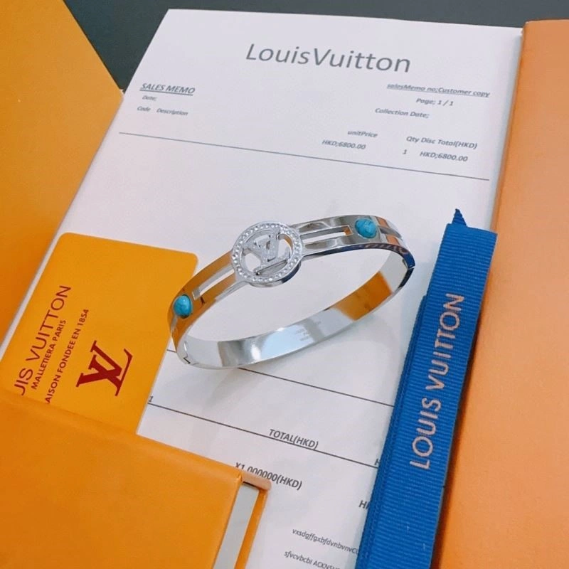 Louis Vuitton Bracelets Durable 249932