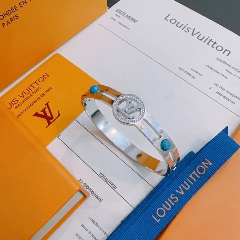 Louis Vuitton Bracelets Durable 249932