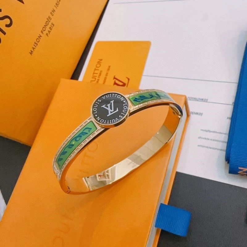 Louis Vuitton Bracelets Snug 249922