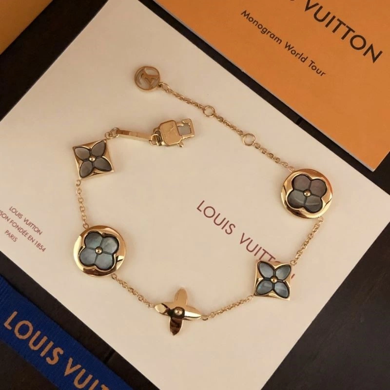 EasyCare Louis Vuitton Bracelets 249936