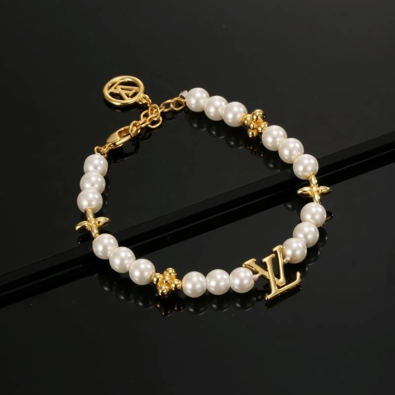 Louis Vuitton Bracelets TechFriendly 249937