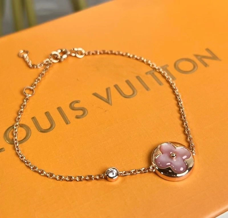 Louis Vuitton Bracelets Packable 249876