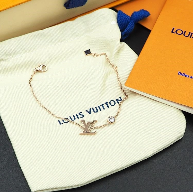 WaterResistant Louis Vuitton Bracelets 249896