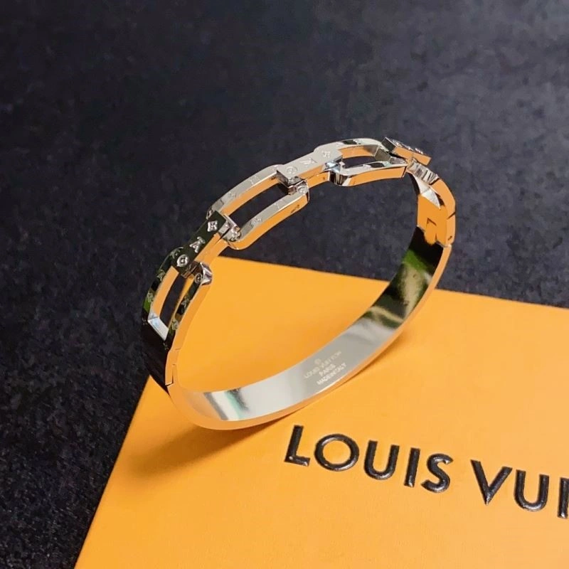 Louis Vuitton Bracelets QuickDry 249900