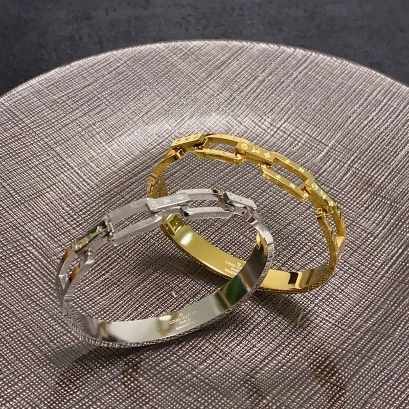 Louis Vuitton Bracelets QuickDry 249900
