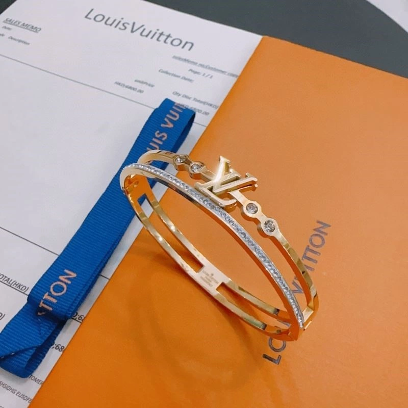 Louis Vuitton Bracelets Soft 249880