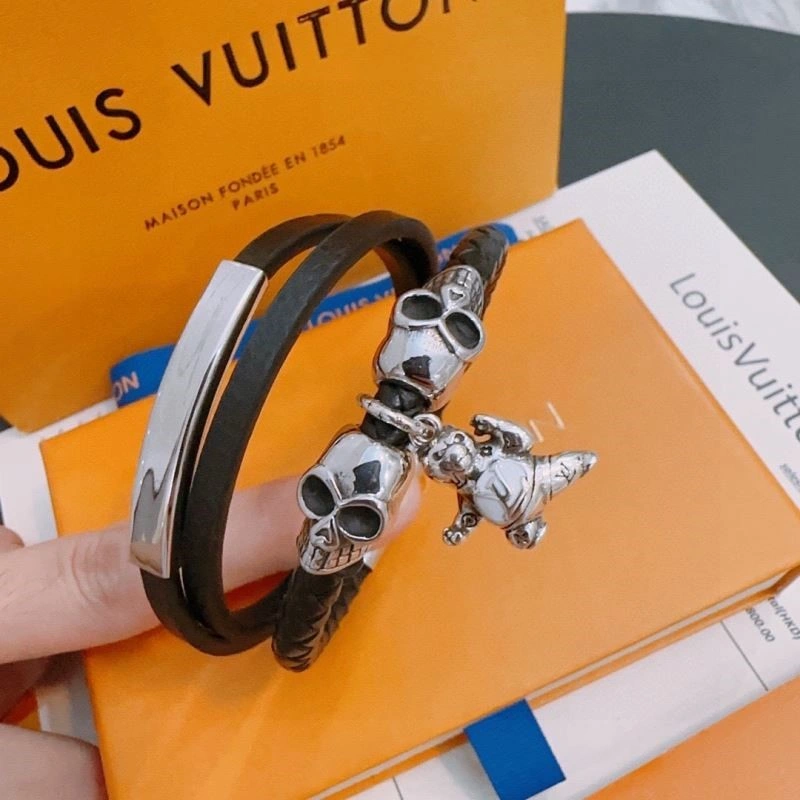 Louis Vuitton Bracelets Durable 249899