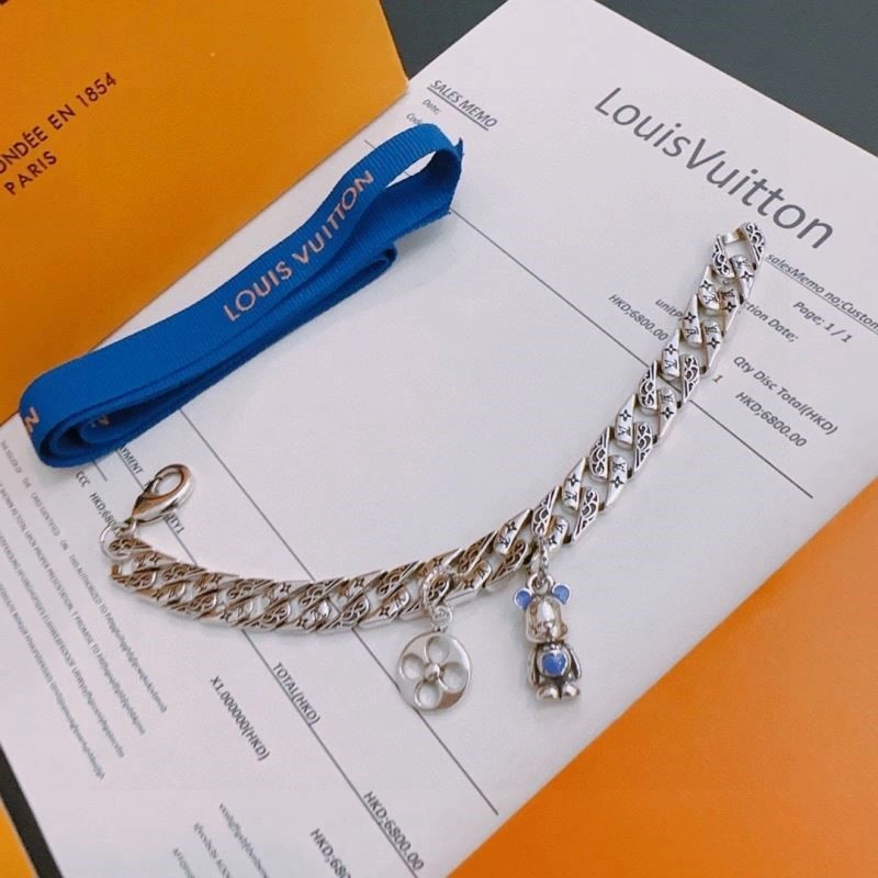 Vibrant Louis Vuitton Bracelets 249903