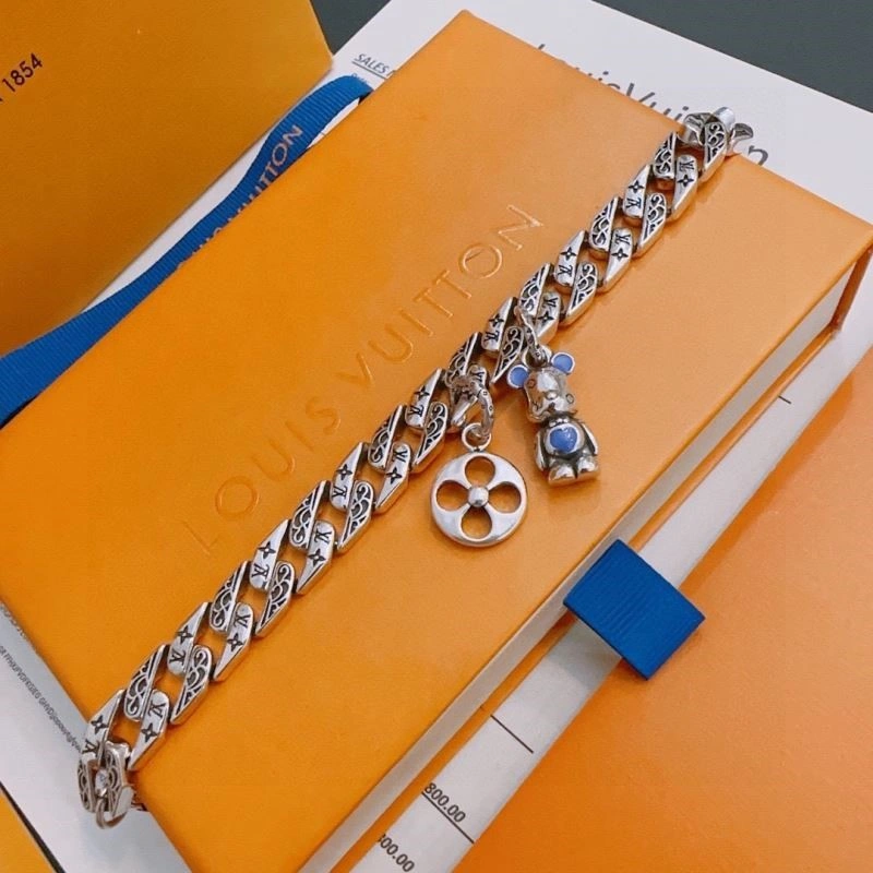 Vibrant Louis Vuitton Bracelets 249903