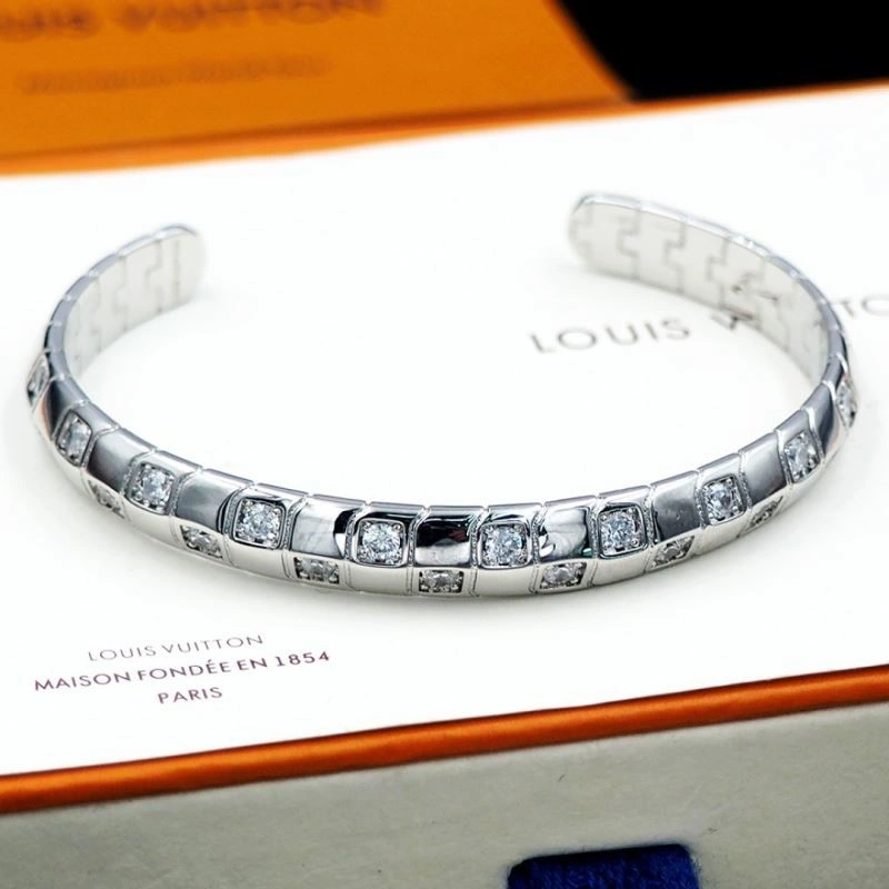 Youthful Louis Vuitton Bracelets 249902