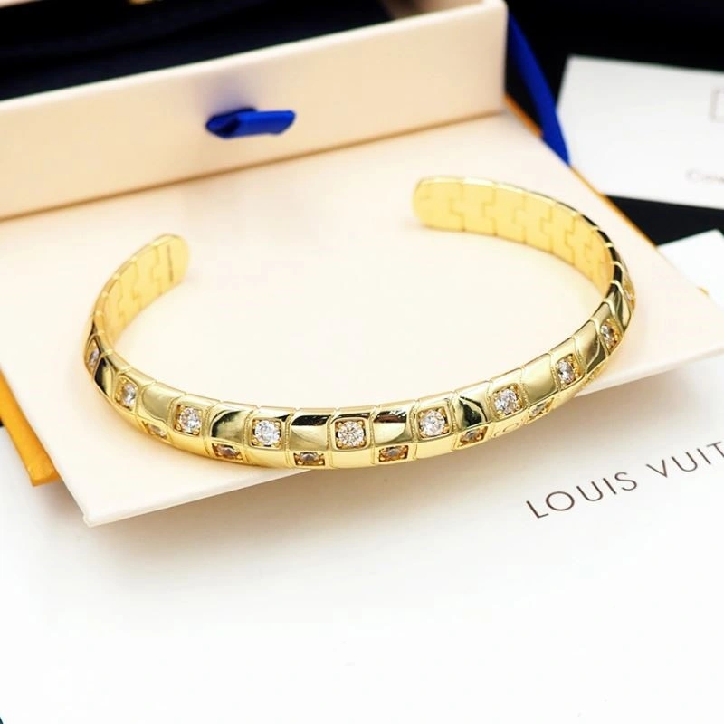 Efficient Louis Vuitton Bracelets 249891