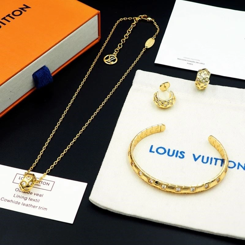 Efficient Louis Vuitton Bracelets 249891