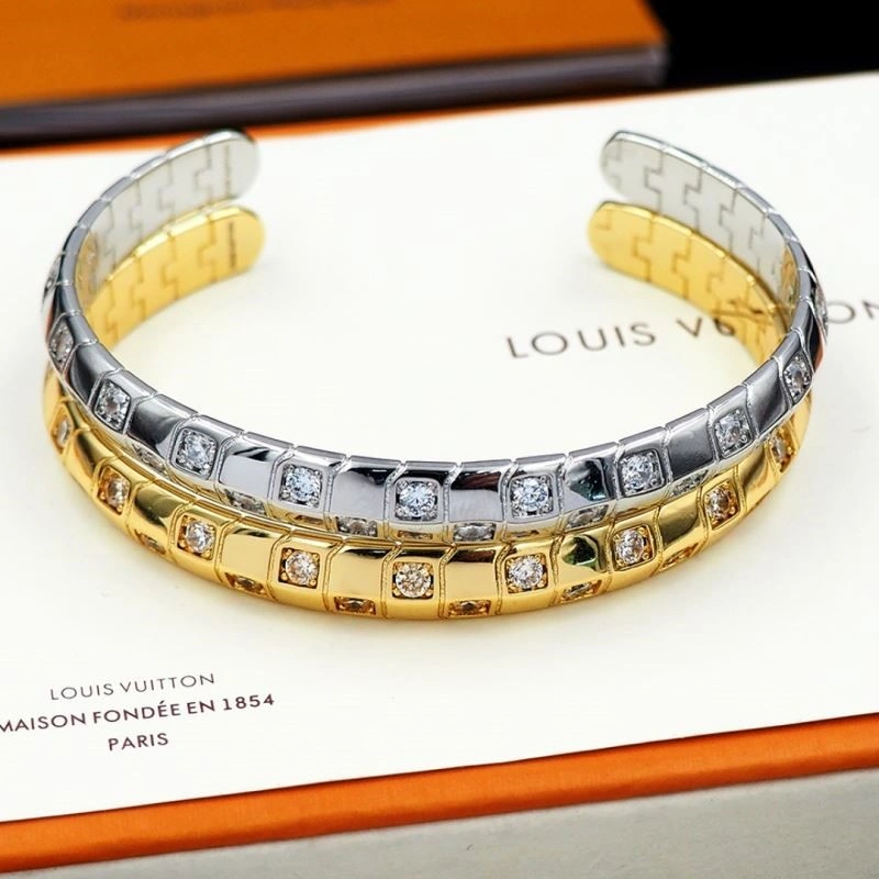 Efficient Louis Vuitton Bracelets 249891