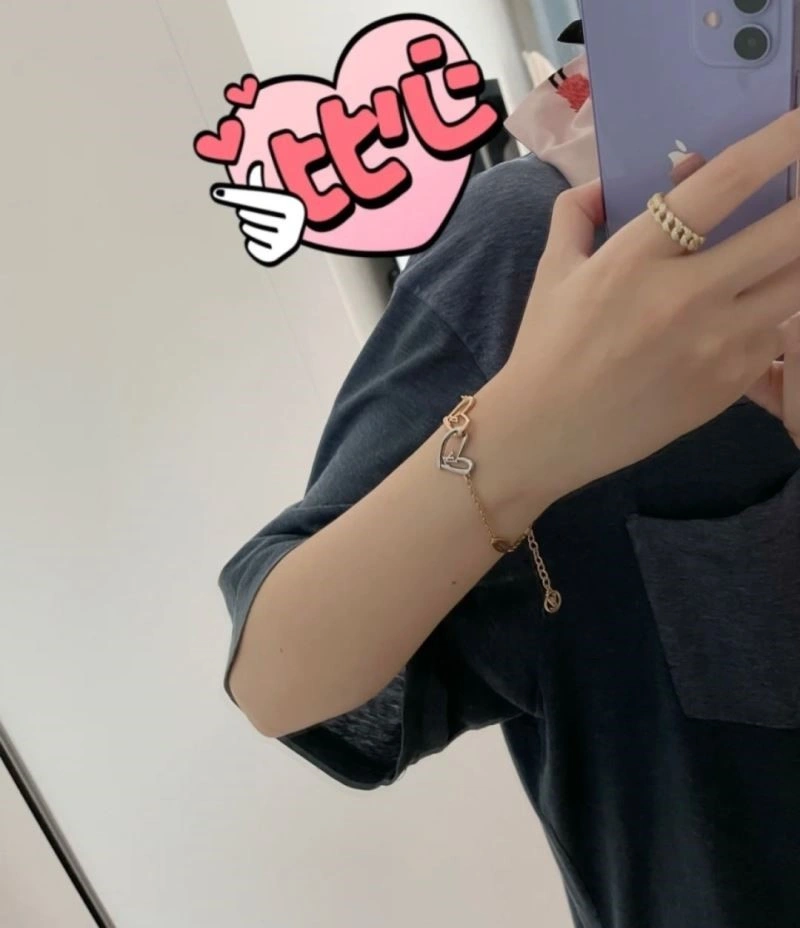 Durable Louis Vuitton Bracelets 249885