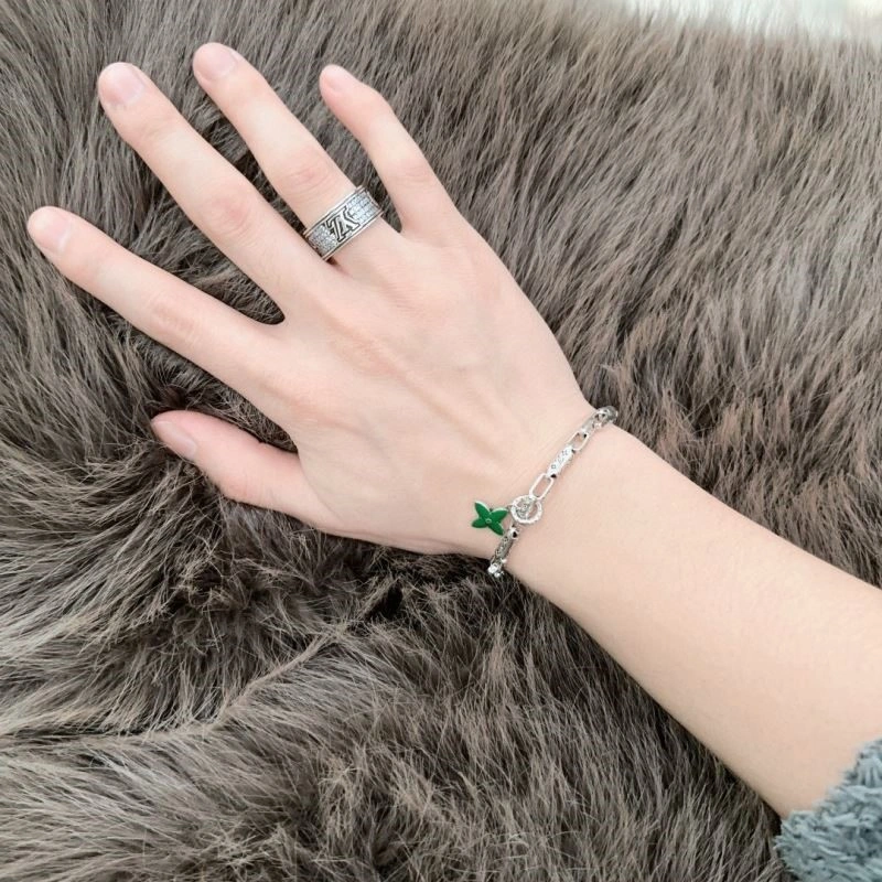 ZeroBulk Louis Vuitton Bracelets 249890