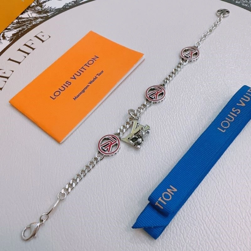 Louis Vuitton Bracelets Popular 249895